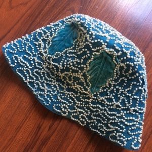 Robins egg blue 1920s / 1930s cloche hat
